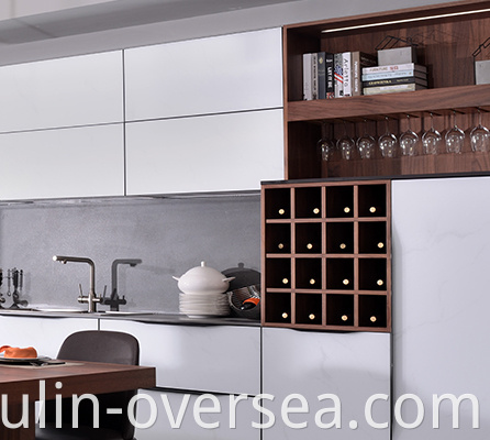 Home kitchen storage smart shaker cabinets 